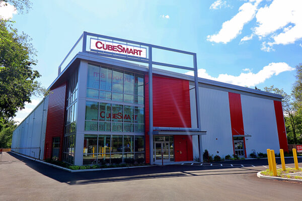 Article image for The Art of Creating Impactful Commercial Real Estate Marketing Flyers blog post