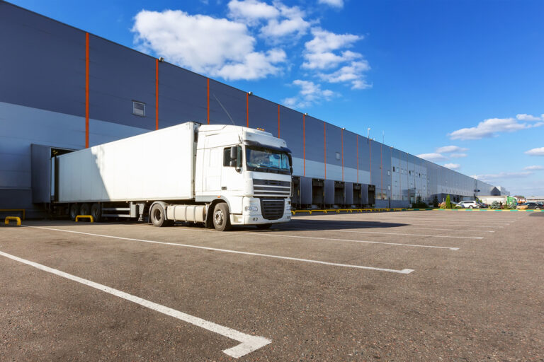 Article image for Why Choosing the Right Commercial Real Estate Platform Is Essential for Your Business blog post