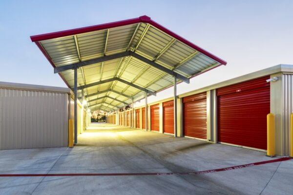 Article image for Effective Techniques for Marketing Commercial Real Estate blog post